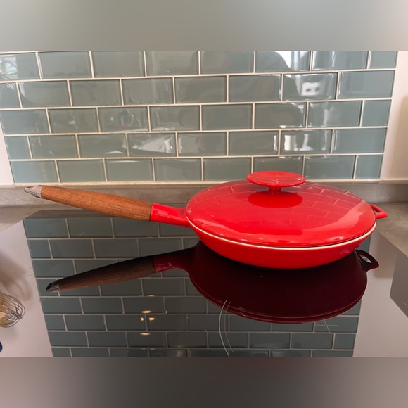Vintage Copco Michael Lax Design Holland Red Panwith Lid & Teak Handle - Picture 1 of 6